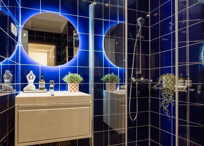 Bold 5br Art Escape Opera & Andrassy Avenue Apartament *