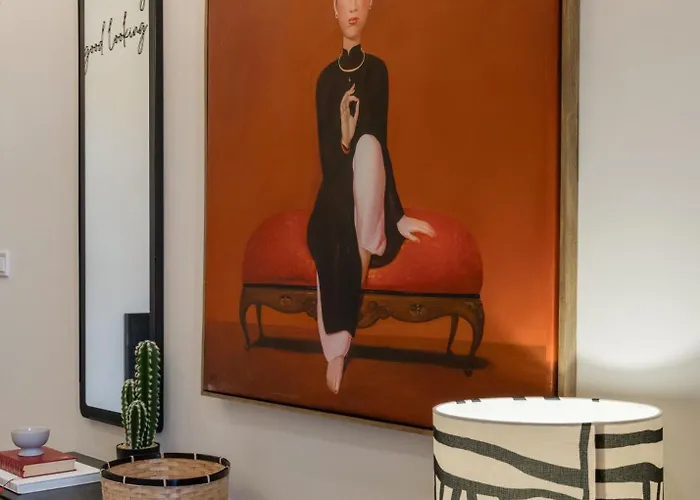 Apartament Bold 5br Art Escape Opera & Andrassy Avenue *