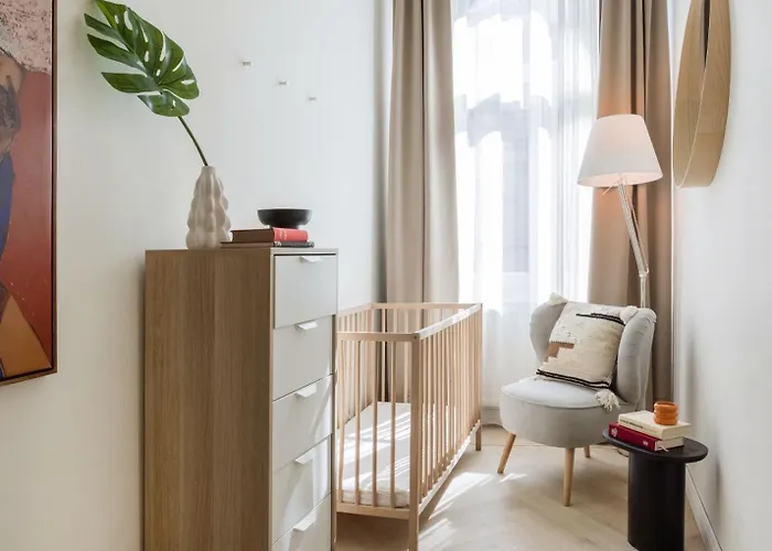 Appartamento Bold 5br Art Escape Opera & Andrassy Avenue