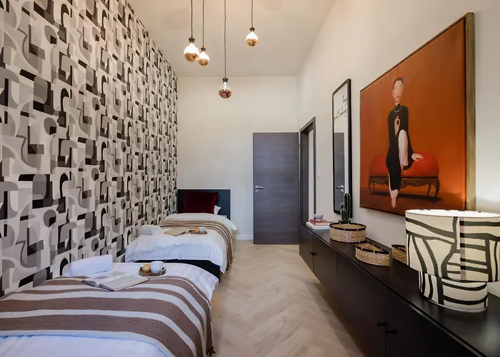 Bold 5br Art Escape Opera & Andrassy Avenue Budapesta