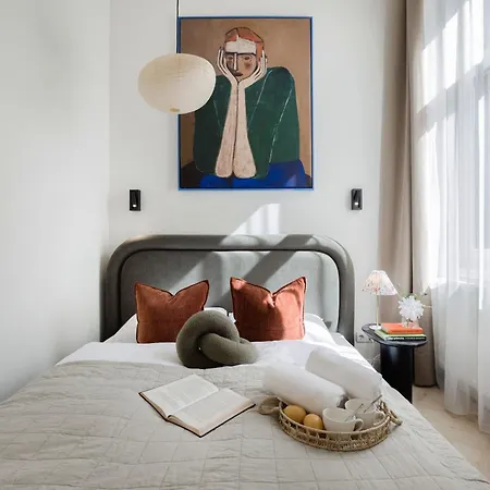 Appartement Bold 5br Art Escape Opera & Andrassy Avenue